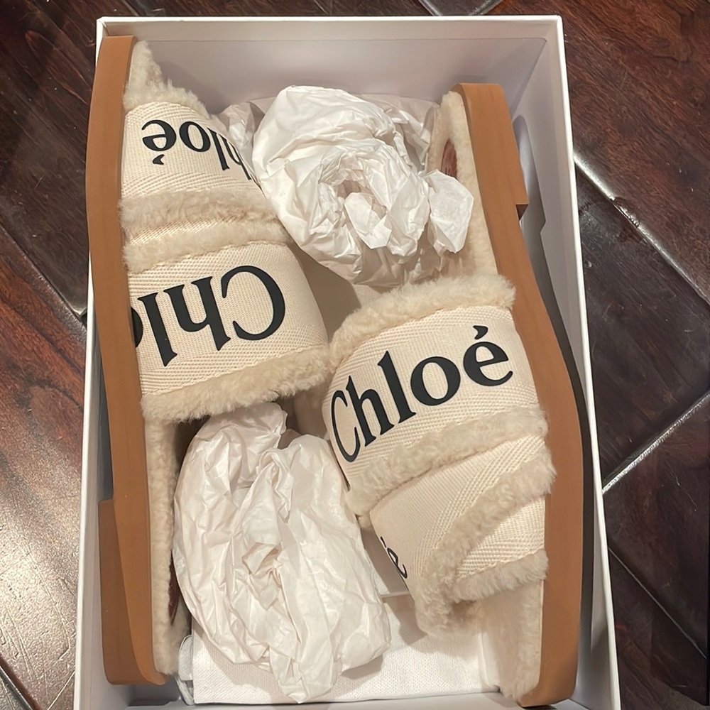 Chloè Shearling Flat Slides